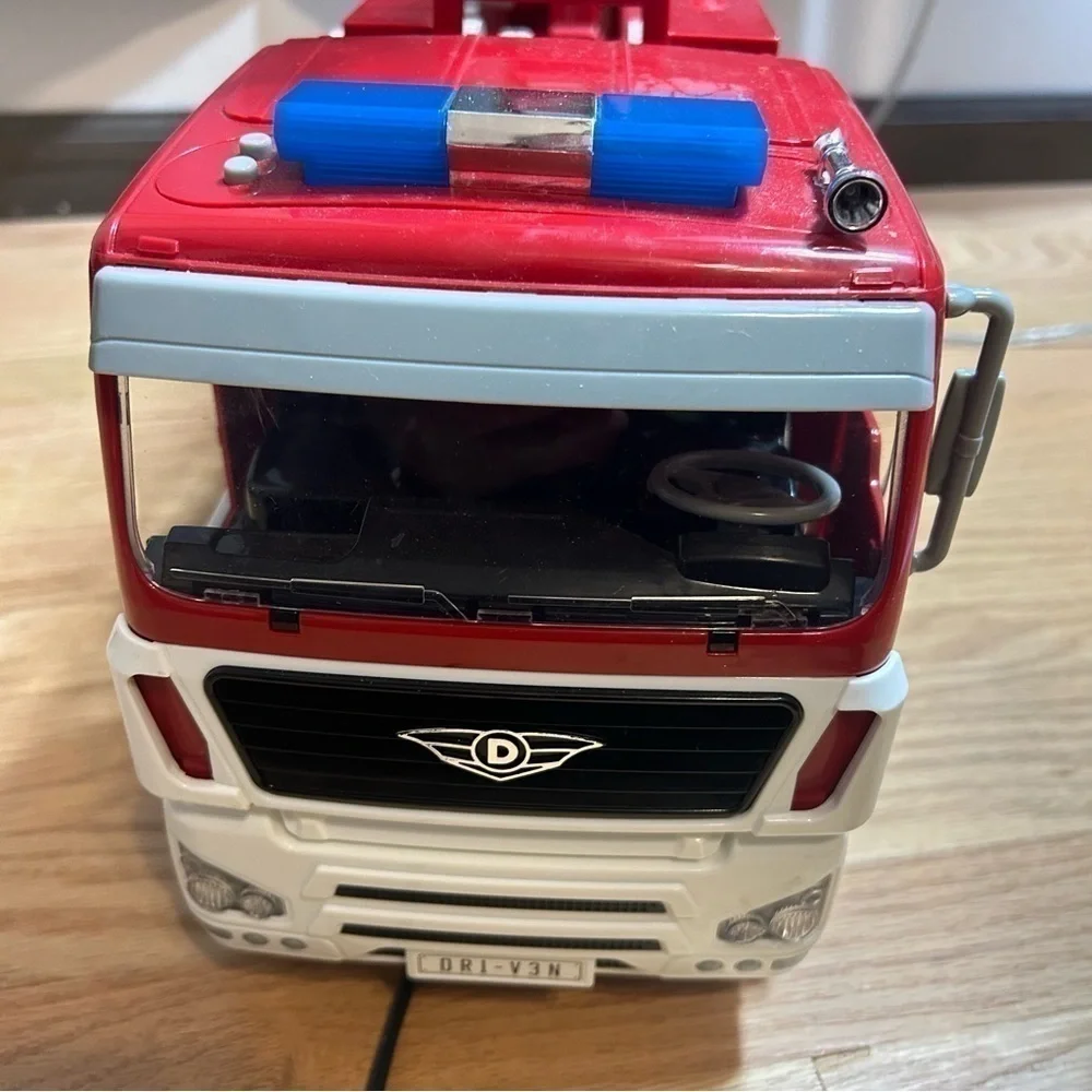 Driven by Battat Bright Red & White Fire Truck Toy Vehicle Lights 24 Ladder